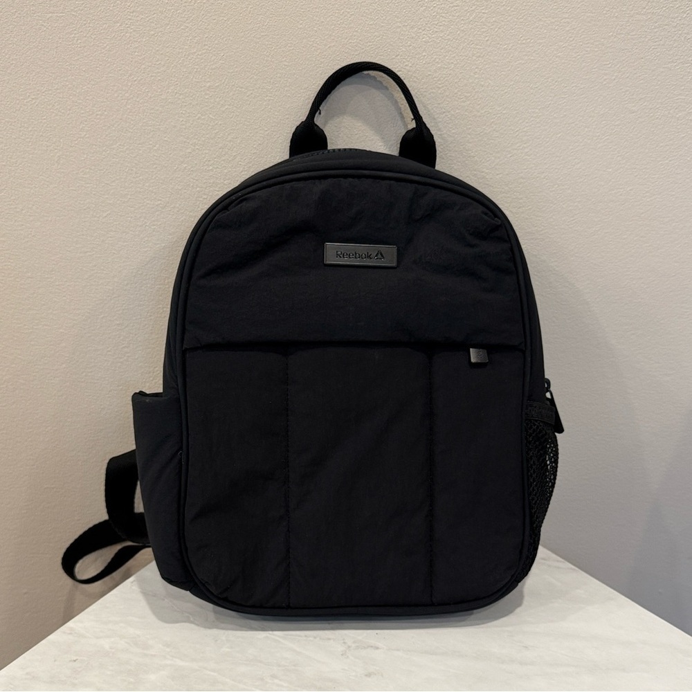 🔥Reebok Black Backpack🔥